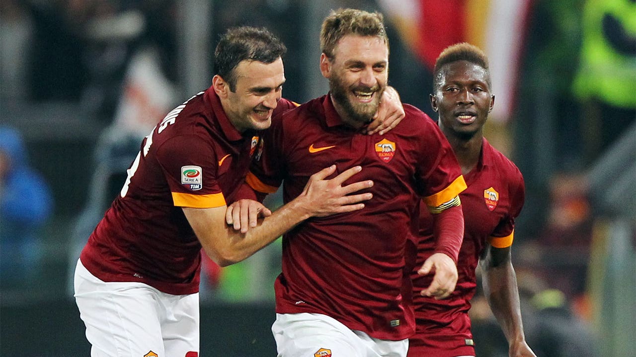 Juventus suffer first Serie A loss at Genoa; Roma take advantage